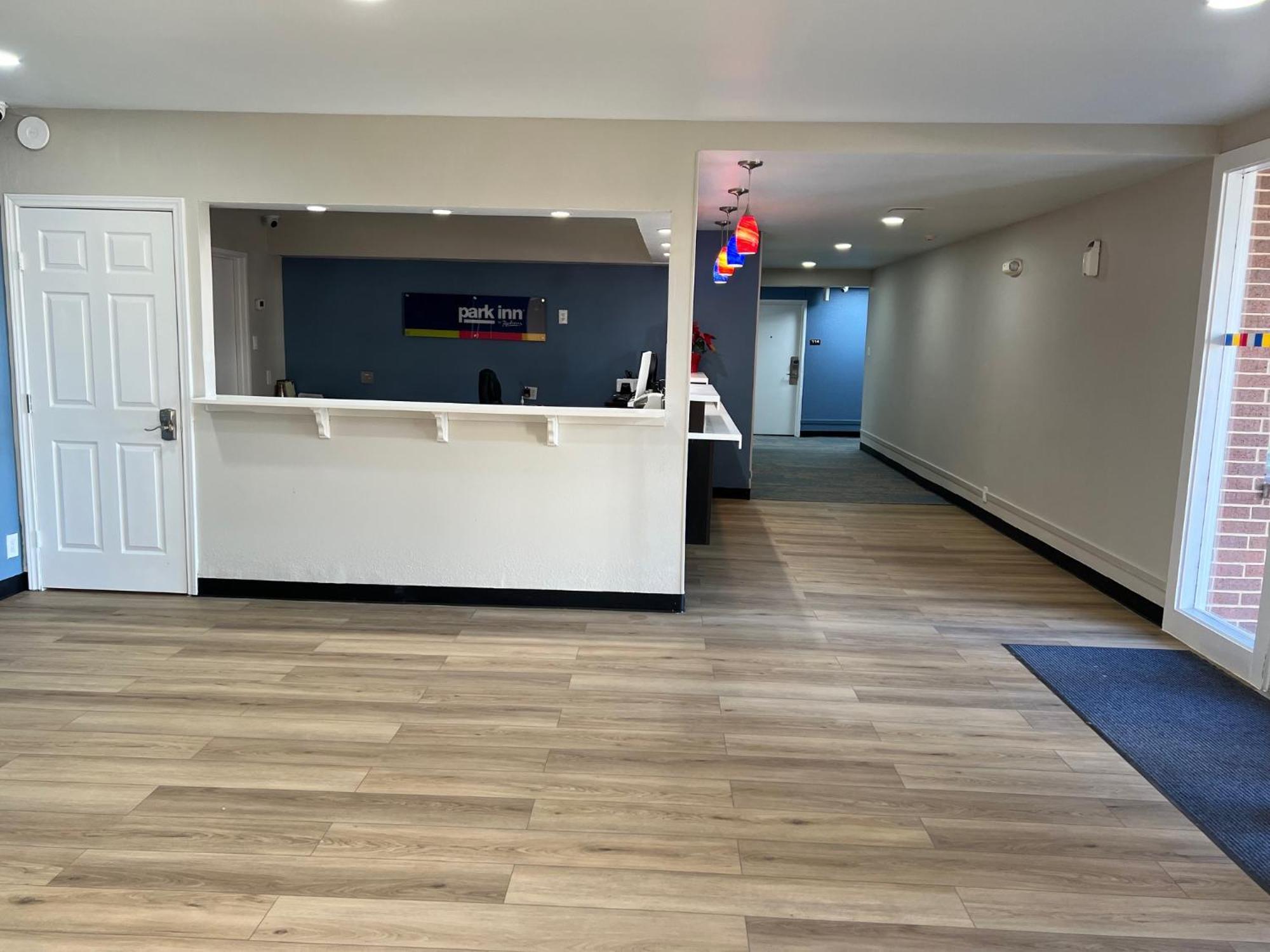 Park Inn By Radisson San Antonio Extérieur photo