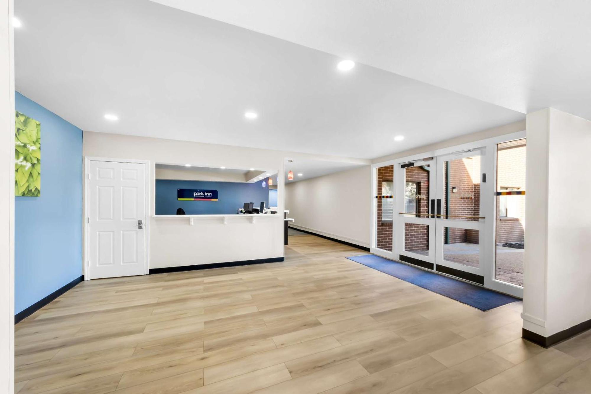 Park Inn By Radisson San Antonio Extérieur photo