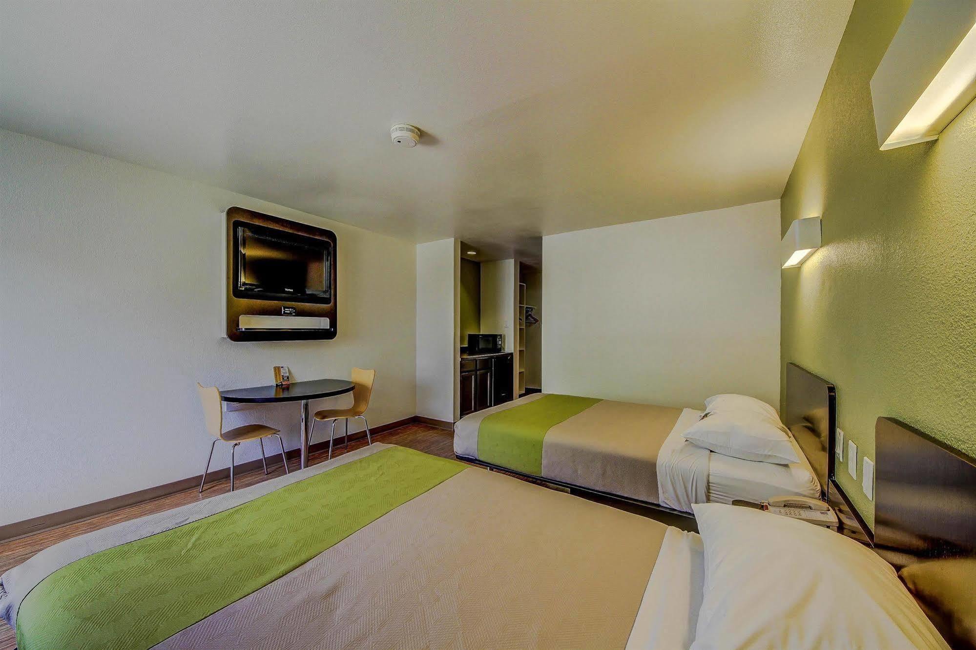 Park Inn By Radisson San Antonio Extérieur photo